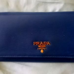 Prada Milano authentic Saffiano vitelli move as bluette